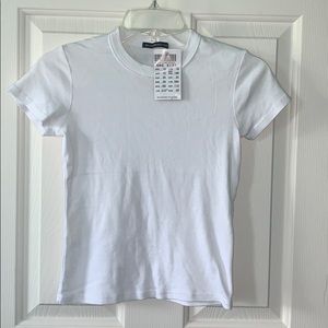 NWT Brandy Melville Hailie Top